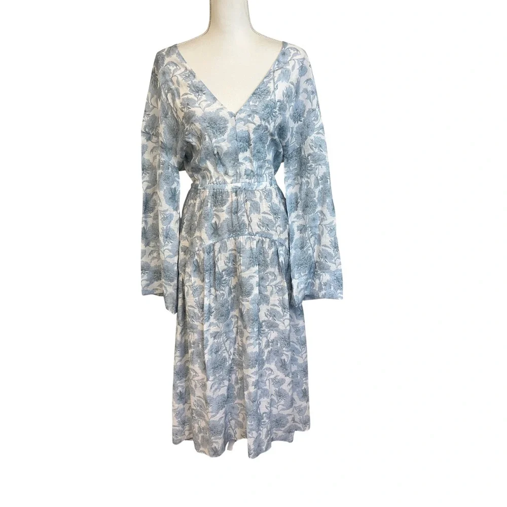 VINCE Dahlia Double V Neck Midi Dress Sz M Blue Floral Cutout Cottage Wedding - Picture 14 of 14